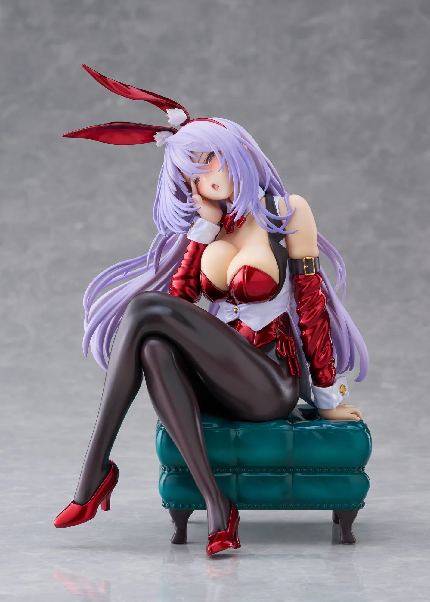 PRE ORDER – 1/7 SHE LAUGHS SHY...I FEEL ASHAMED AMAGASA TSUDURI BUNNY STYLE (XMAS SANTA COLOR)