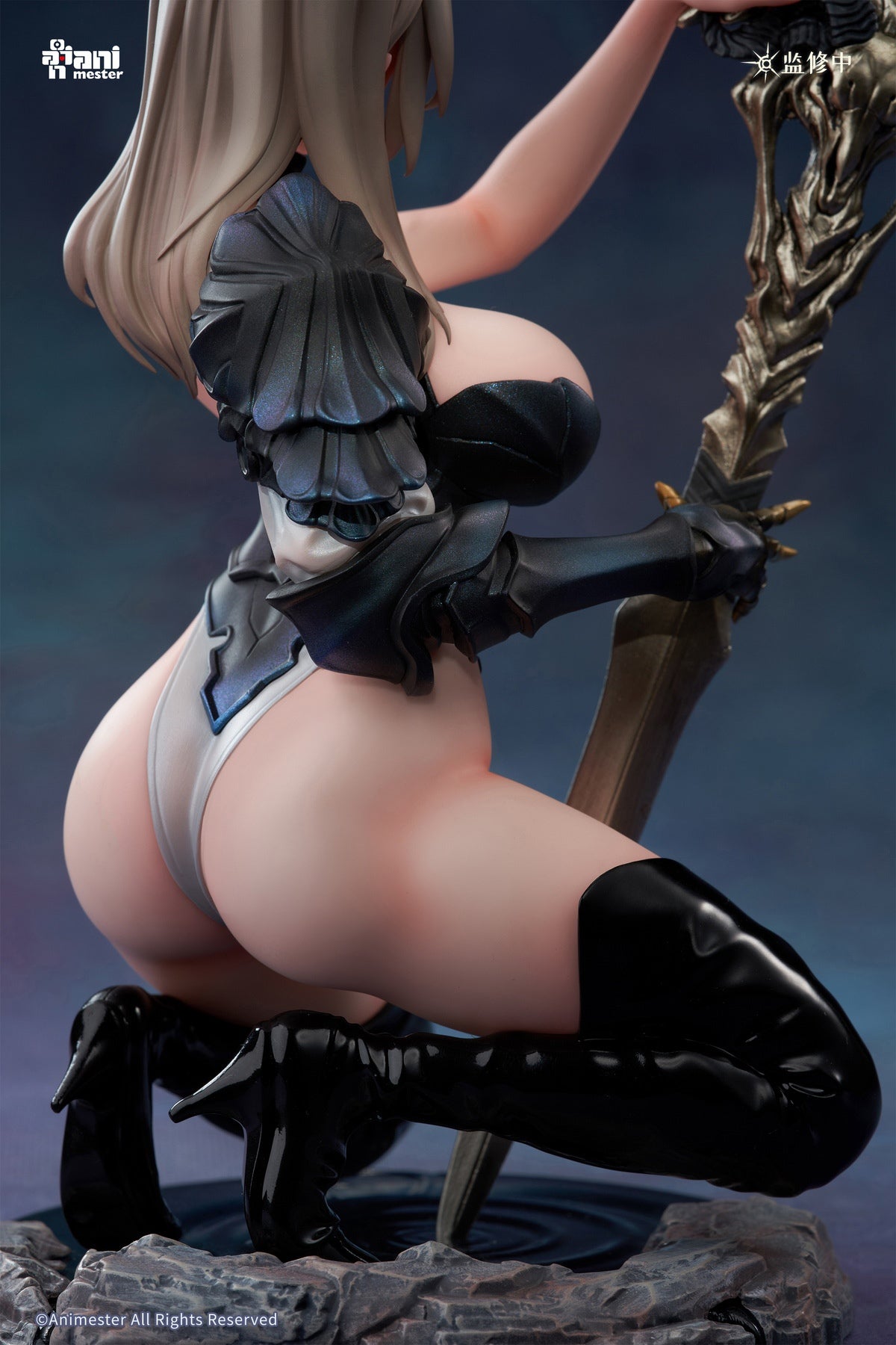 PRE ORDER – 1/6 DEMON HUNTER SELINA