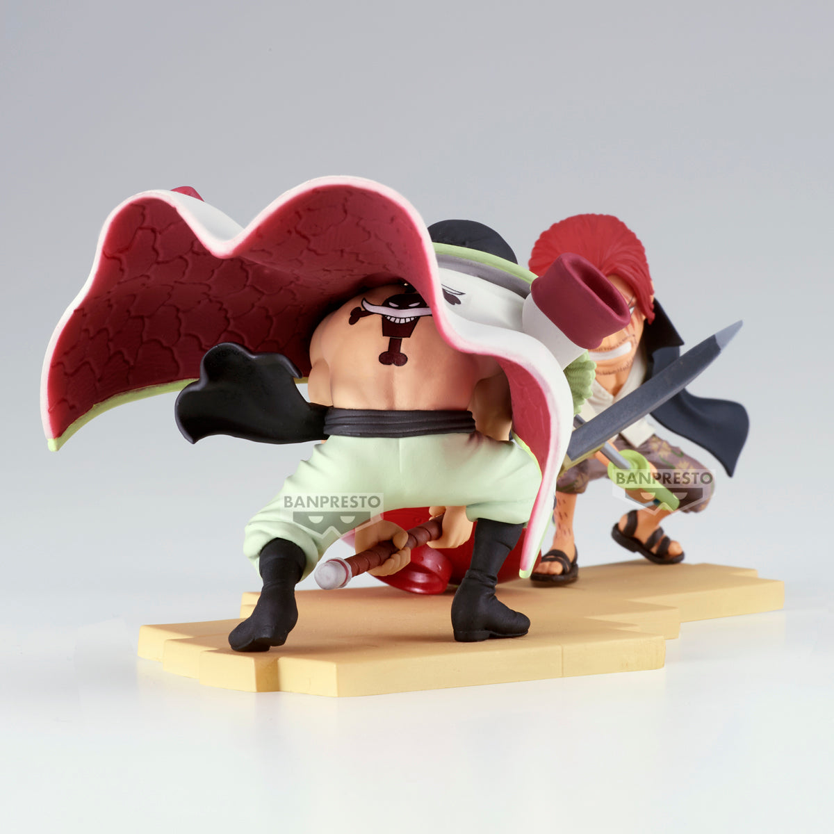 BACK ORDER – ONE PIECE WORLD COLLECTABLE FIGURE LOG STORIES - EDWARD NEWGATE VS SHANKS