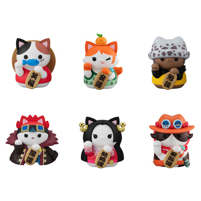 BACK ORDER – MEGA CAT PROJECT ONE PIECE NYAN PIECE NYAN!! BECKONING CAT LUCKY CAT PIRATES SET