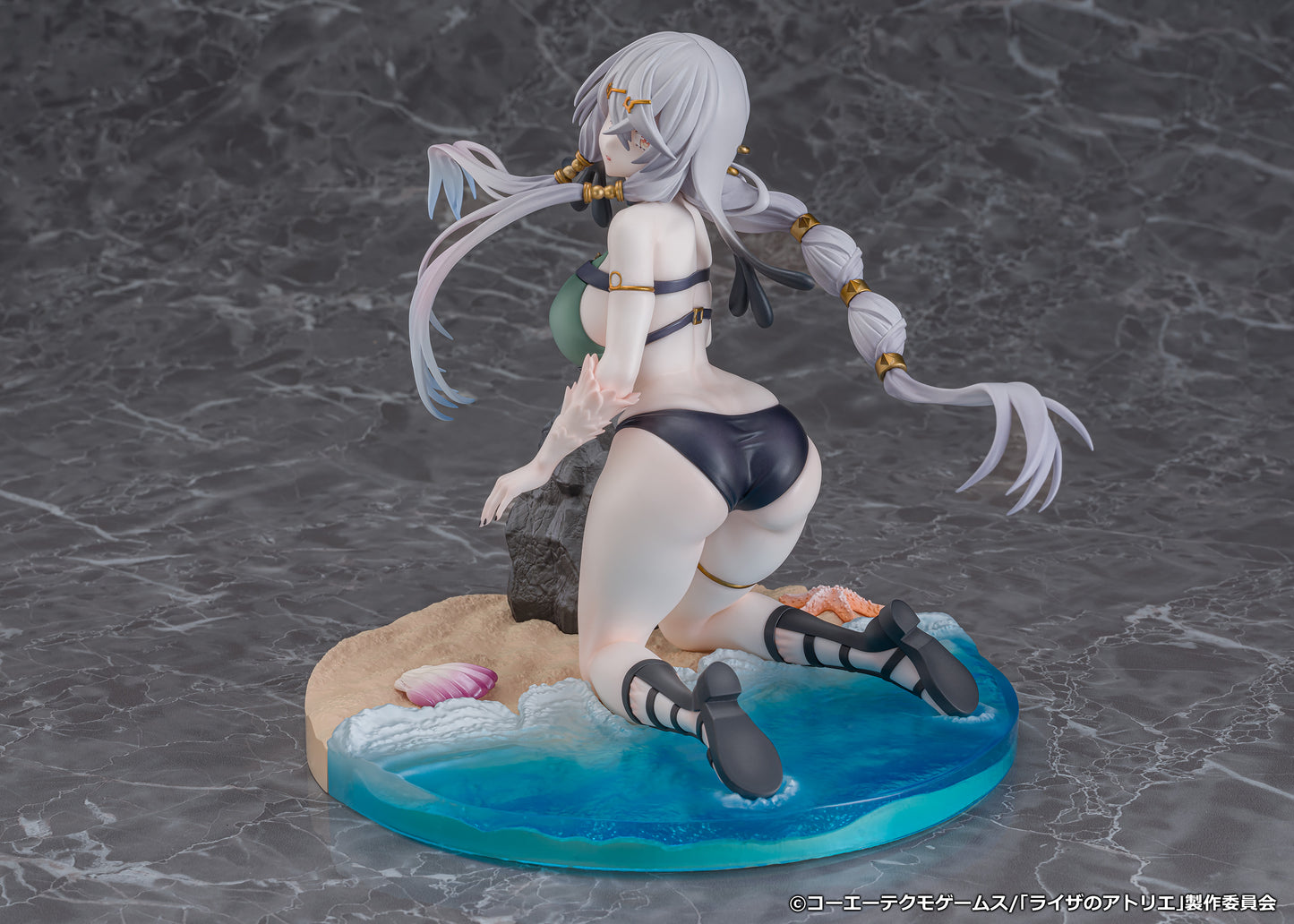 PRE ORDER – 1/7 TV ANIME ATELIER RYZA: EVER DARKNESS & THE SECRET HIDEOUT – LILA DECYRUS SWIMSUIT VER.