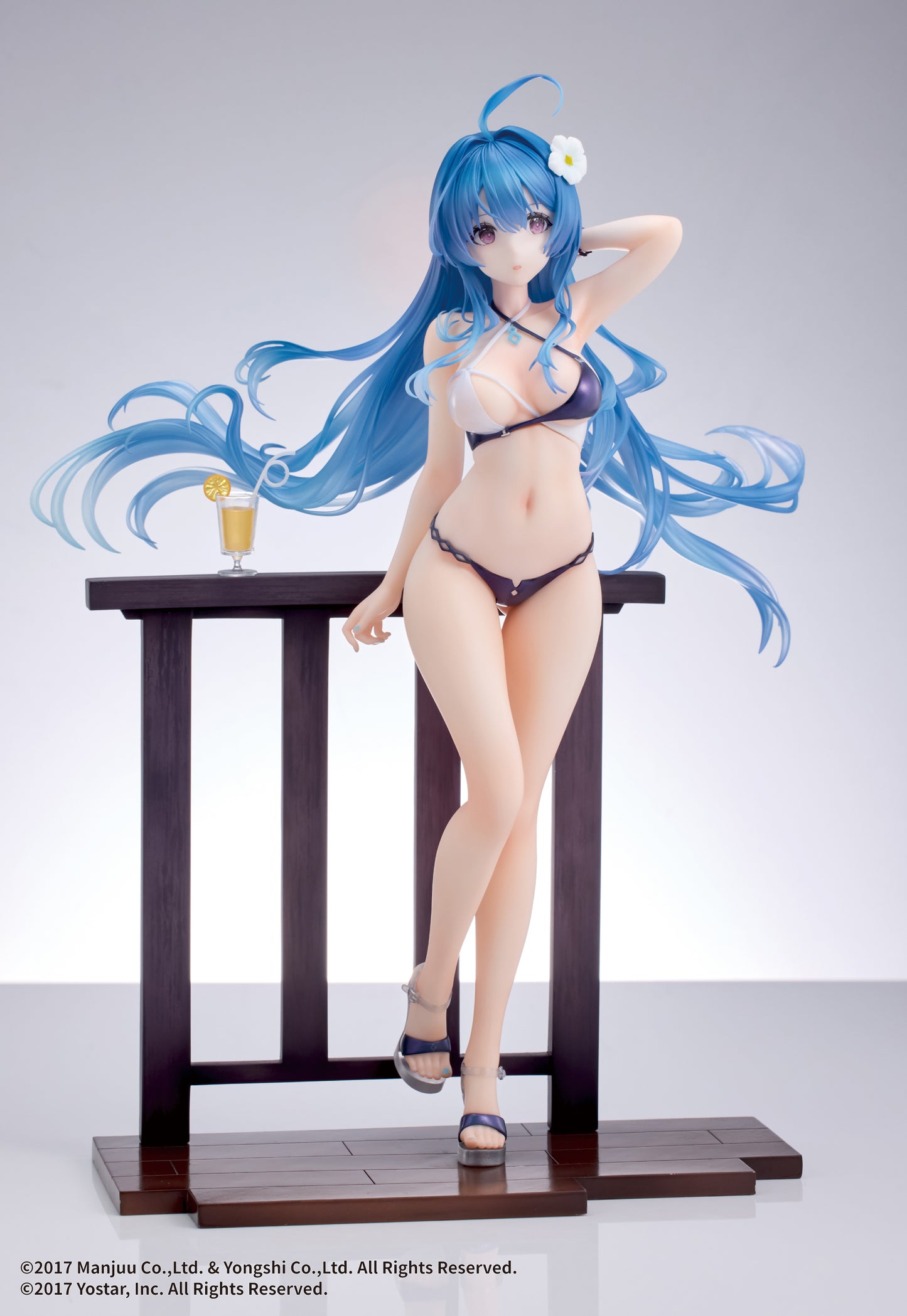 PRE ORDER – 1/7 AZUR LANE - HELENA SHIMMERING TRIANGLE WAVE VER