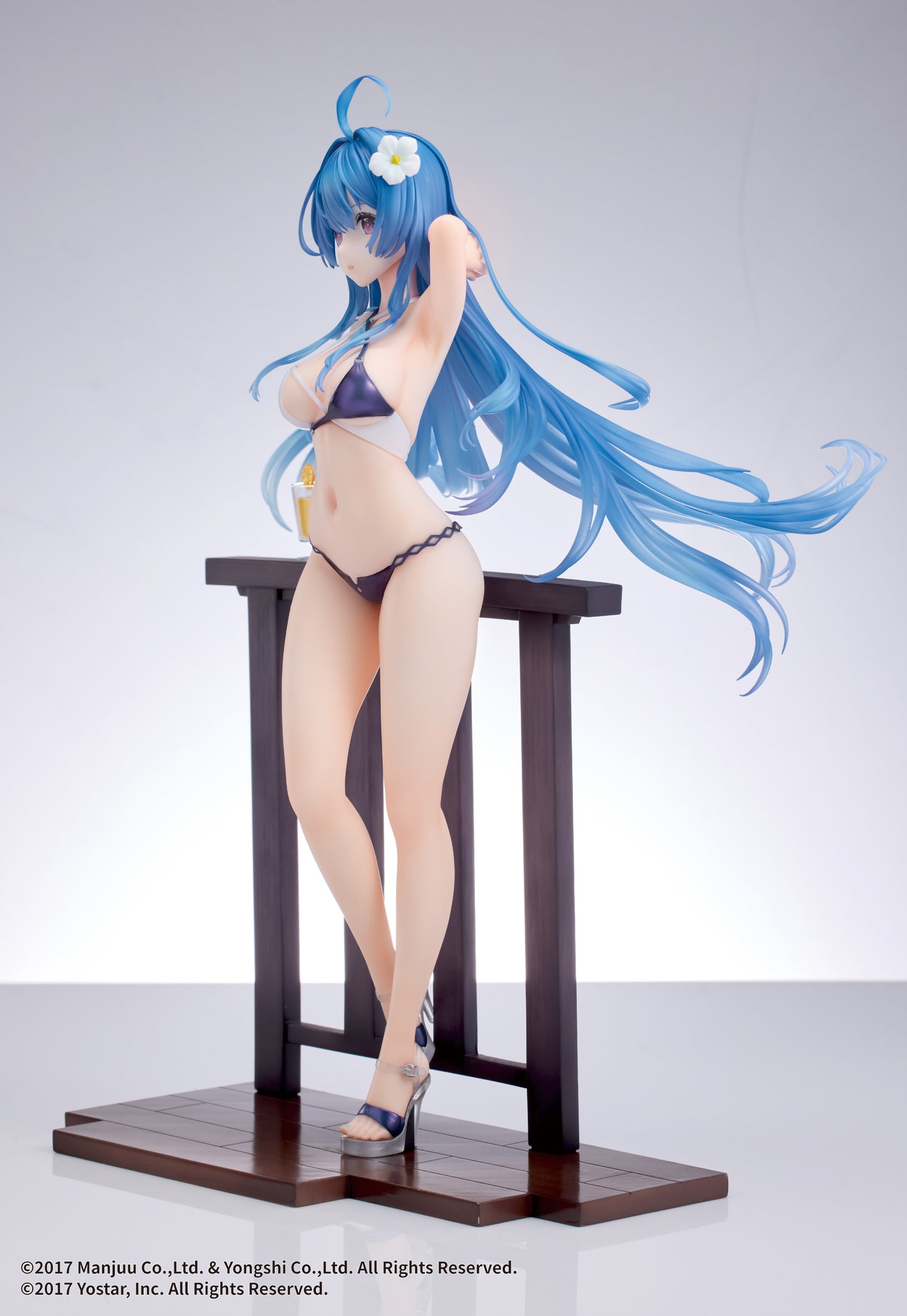 PRE ORDER – 1/7 AZUR LANE - HELENA SHIMMERING TRIANGLE WAVE VER