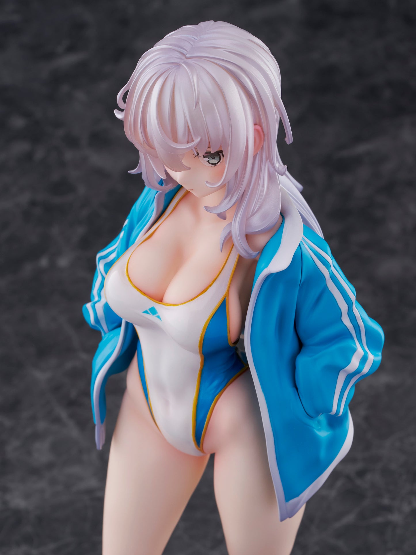 PRE ORDER – 1/6 KOIKOI - SAKURA - TSUNDERE MANAGER KOMARI