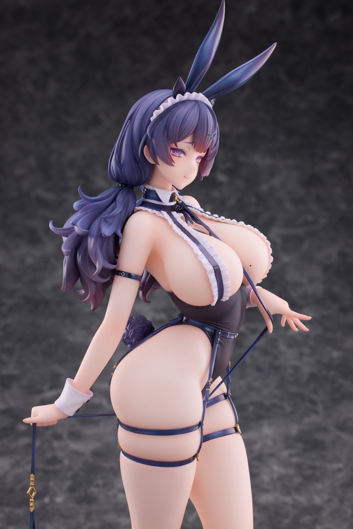 PRE ORDER – 1/6 OBEDIENT HINA VERNA BAREFOOT VER. ILLUSTRATED BY SUE