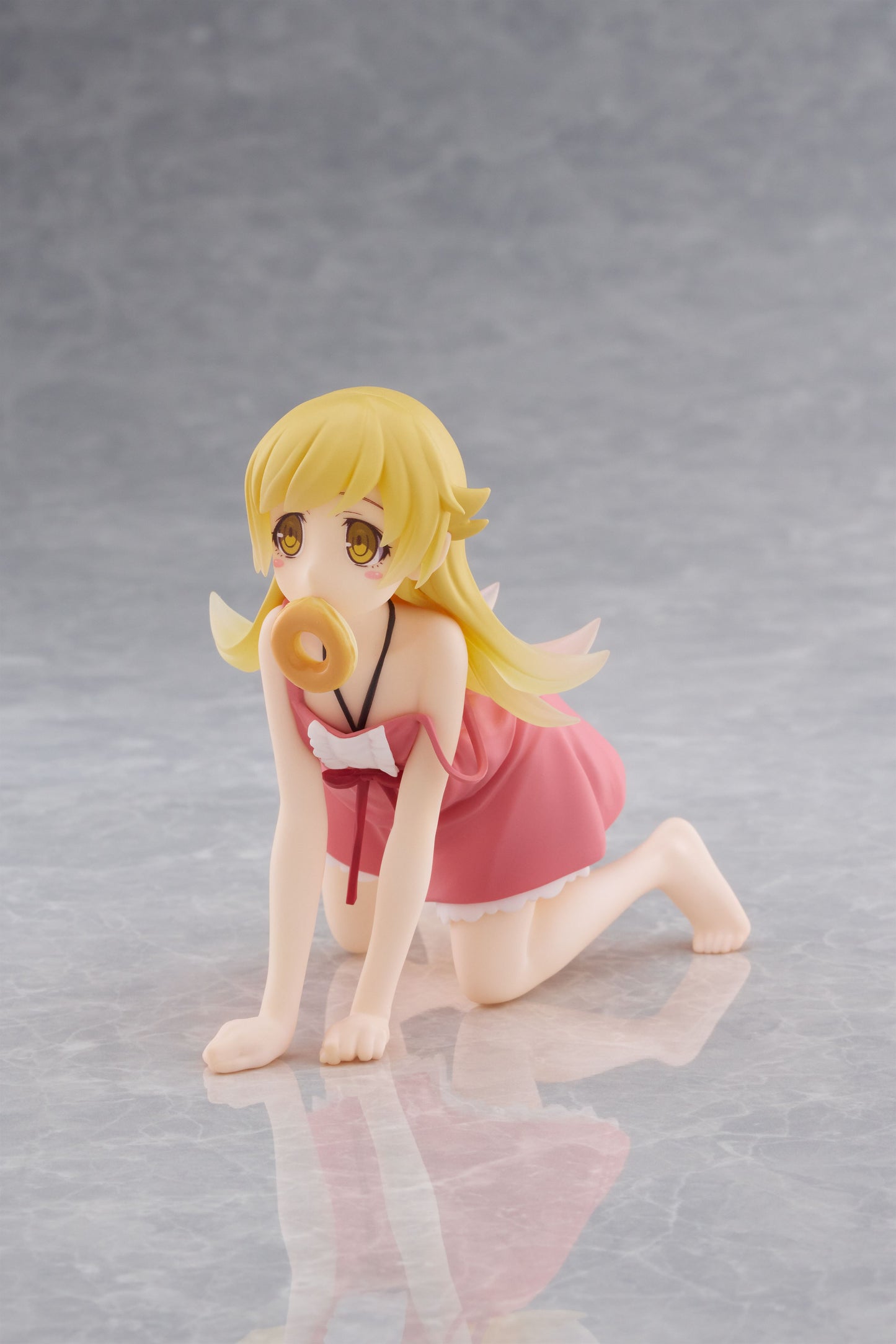 PRE ORDER – MONOGATARI SERIES: OFF & MONSTER SEASON DESKTOP CUTE FIGURE - SHINOBU OSHINO