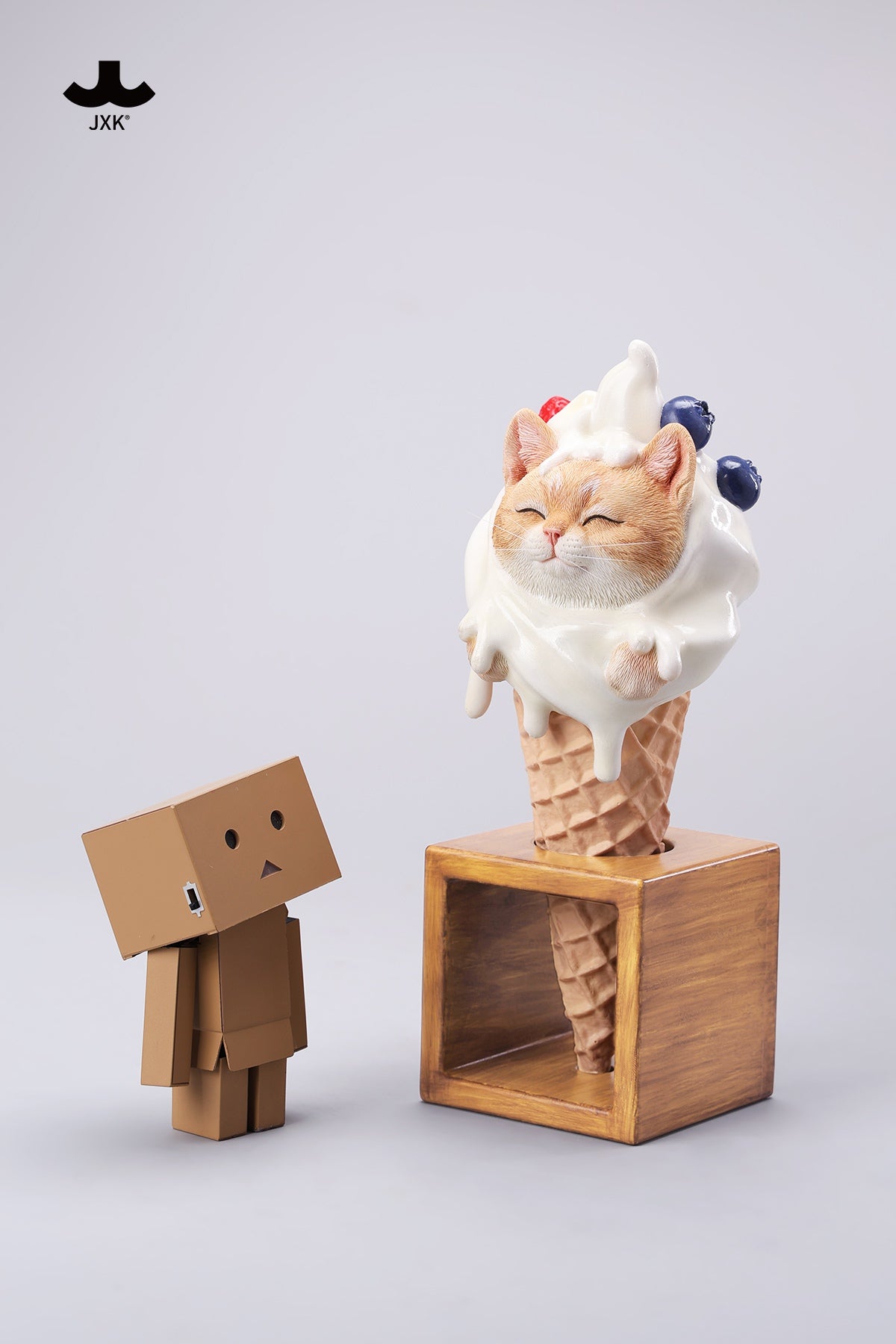 PRE ORDER – JXK KITTY CONE JXK255