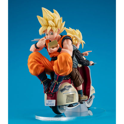 BACK ORDER – DESKTOP REAL MCCOY EX DRAGON BALL Z  SUPER SAIYAN SON GOKU &  SUPER SAIYAN SON GOHAN ＆ MORTORBIKE