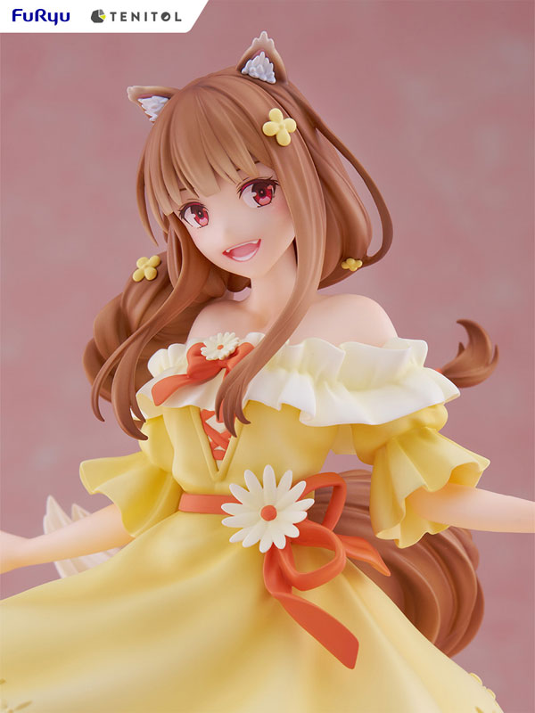 PRE ORDER – SPICE AND WOLF - HOLO