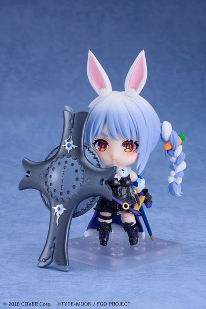 PRE ORDER – NENDOROID HOLOLIVE PRODUCTION X FATE / GRAND ORDER - USADA PEKORA ( MASH KYRIELIGHT COLLABORATION VER.)