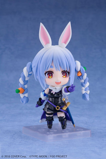 PRE ORDER – NENDOROID HOLOLIVE PRODUCTION X FATE / GRAND ORDER - USADA PEKORA ( MASH KYRIELIGHT COLLABORATION VER.)