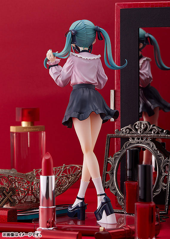 PRE ORDER – POP UP PARADE CHARACTER VOCAL SERIES 01 : HATSUNE MIKU : THE VAMPIRE VER. L