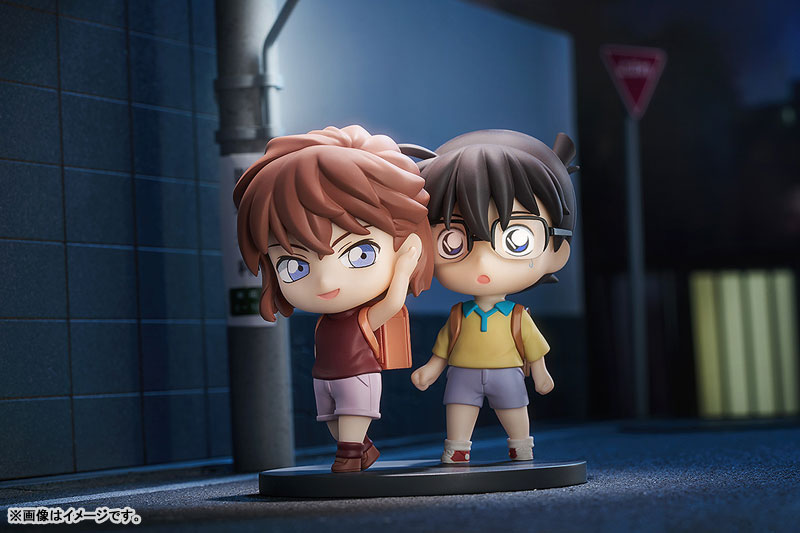 PRE ORDER – QSET+ DETECTIVE CONAN - CONAN EDOGAWA & AI HAIBARA