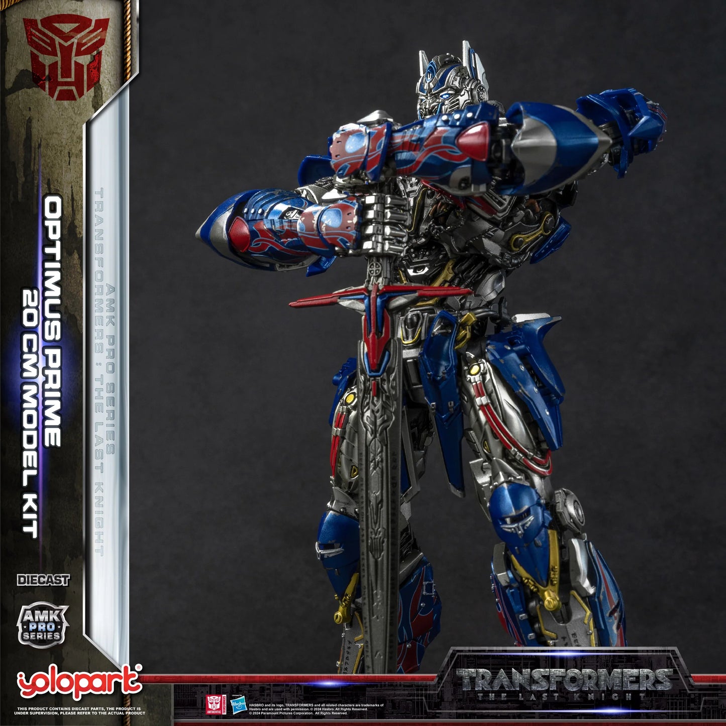 PRE ORDER – TRANSFORMERS: AMK PRO SERIES 20CM OPTIMUS PRIME MODEL KIT