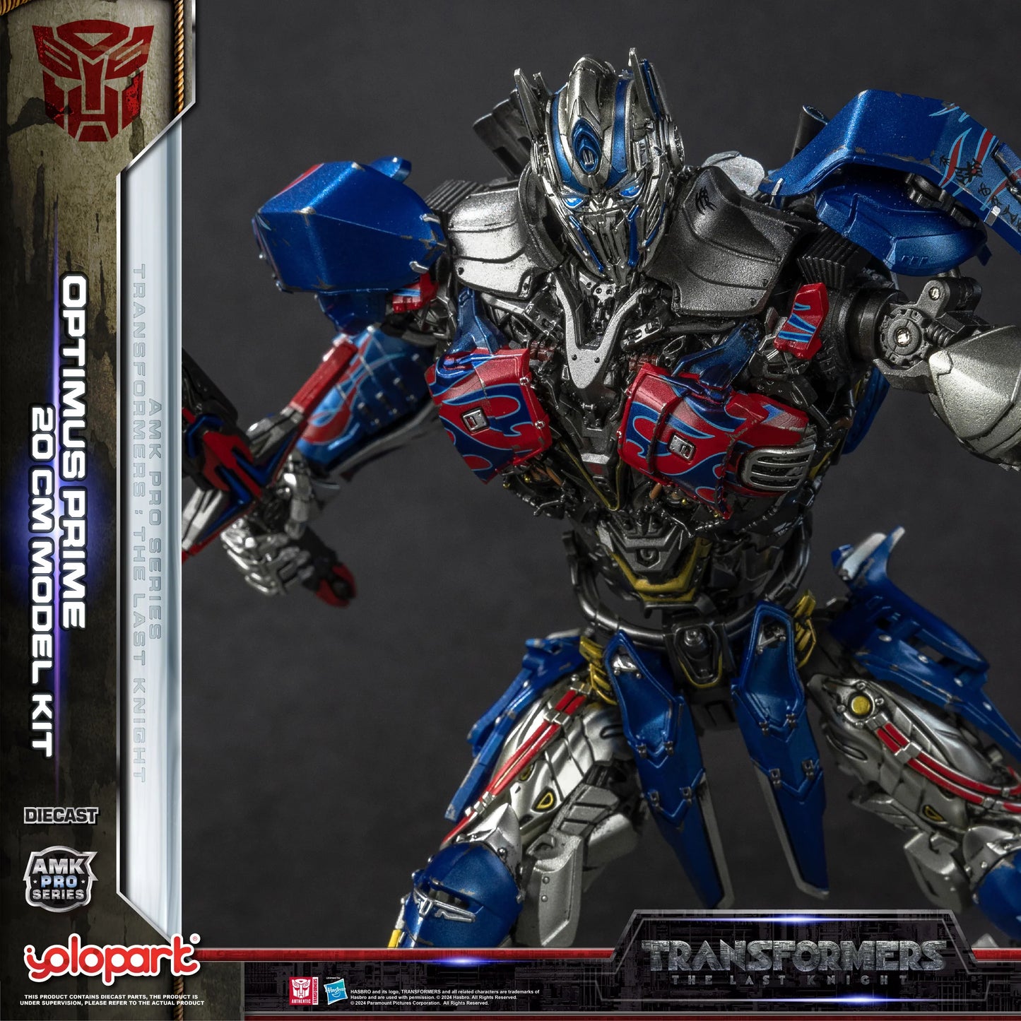 PRE ORDER – TRANSFORMERS: AMK PRO SERIES 20CM OPTIMUS PRIME MODEL KIT