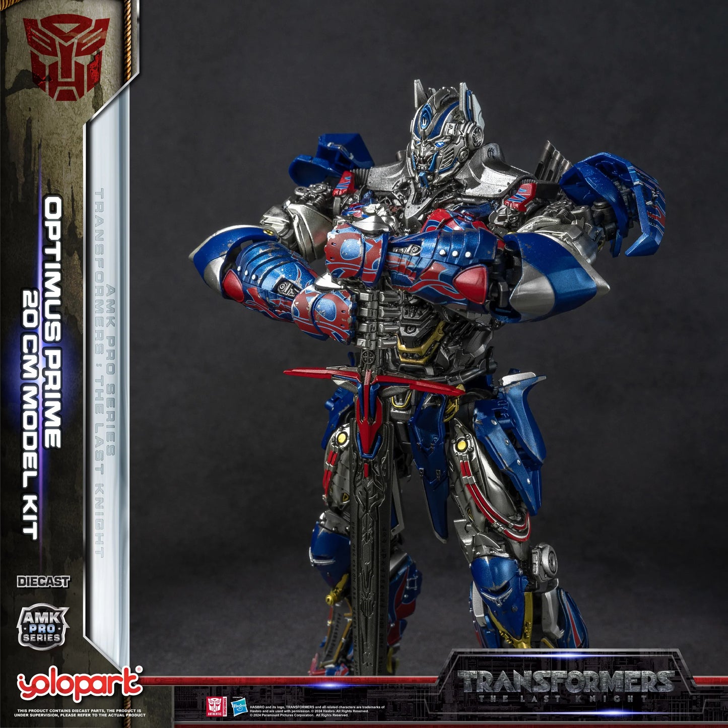 PRE ORDER – TRANSFORMERS: AMK PRO SERIES 20CM OPTIMUS PRIME MODEL KIT