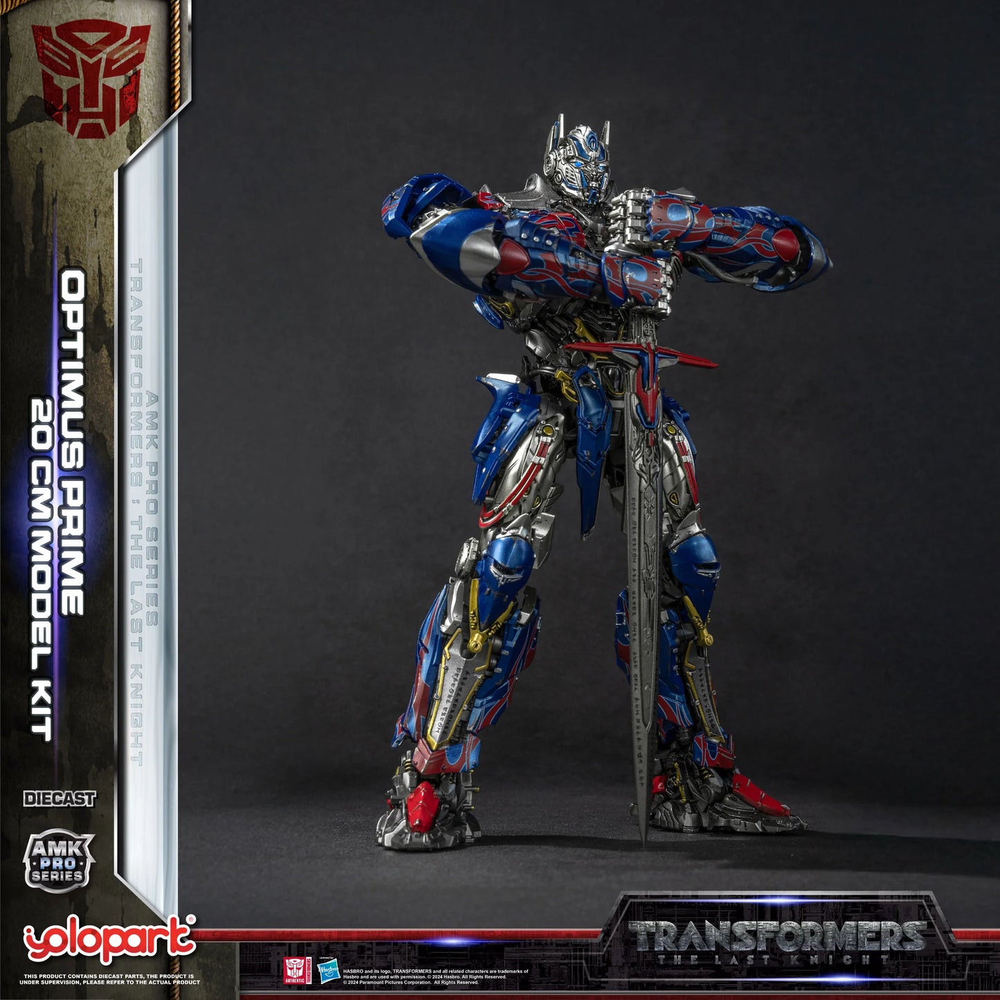 PRE ORDER – TRANSFORMERS: AMK PRO SERIES 20CM OPTIMUS PRIME MODEL KIT