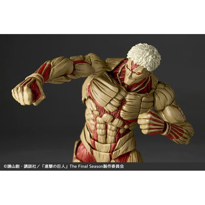 PRE ORDER – KAIYODO REVOLTECH AMAZING YAMAGUCHI ARMORED TITAN - REINER BRAUN