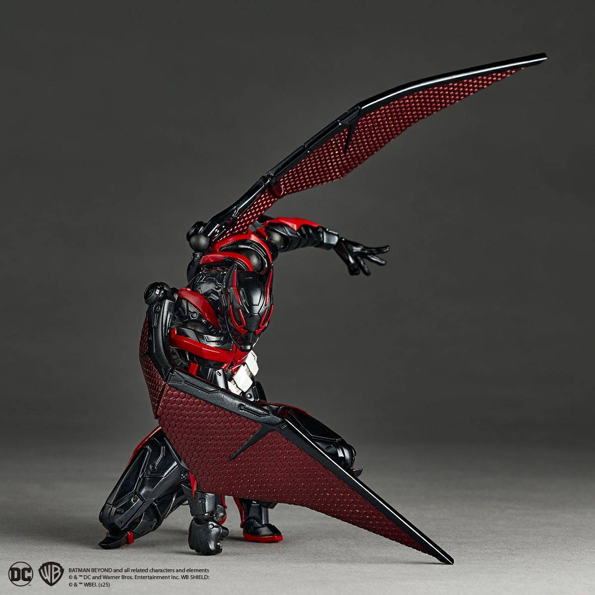 PRE ORDER – THE AMAZING YAMAGUCHI BATMAN BEYOND