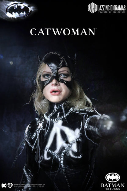 PRE ORDER – 1/6 JAZZINC DIORAMAS BATMAN RETURNS - CATWOMAN (DELUXE TWO PACK WHICH FEATURES, AND AN EXCLUSIVE DIORAMA)