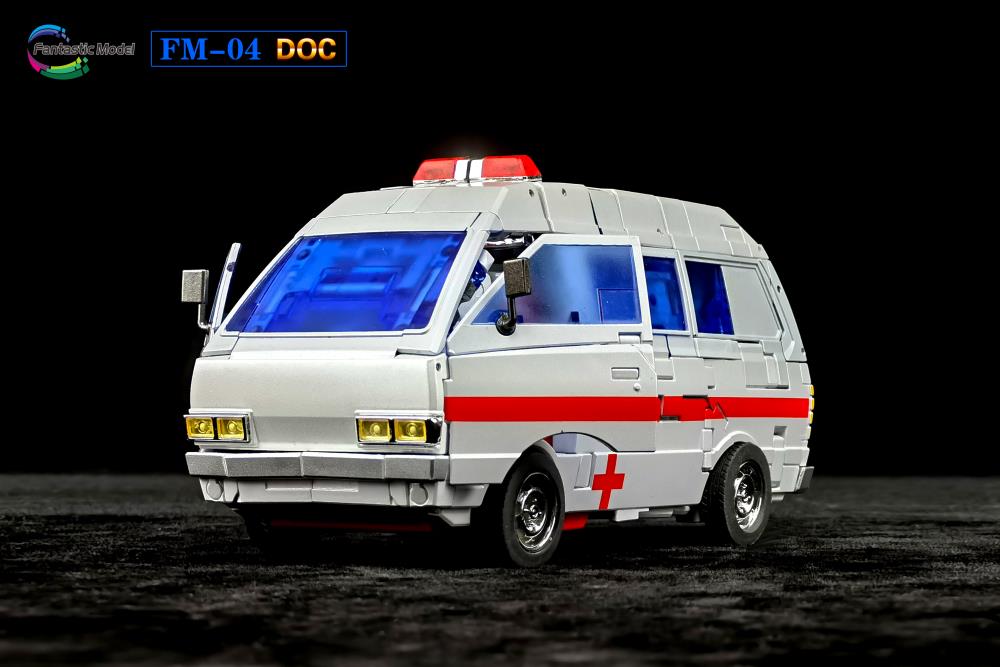 PRE ORDER – FANTASTIC MODEL FM-04 DOC - RATCHET