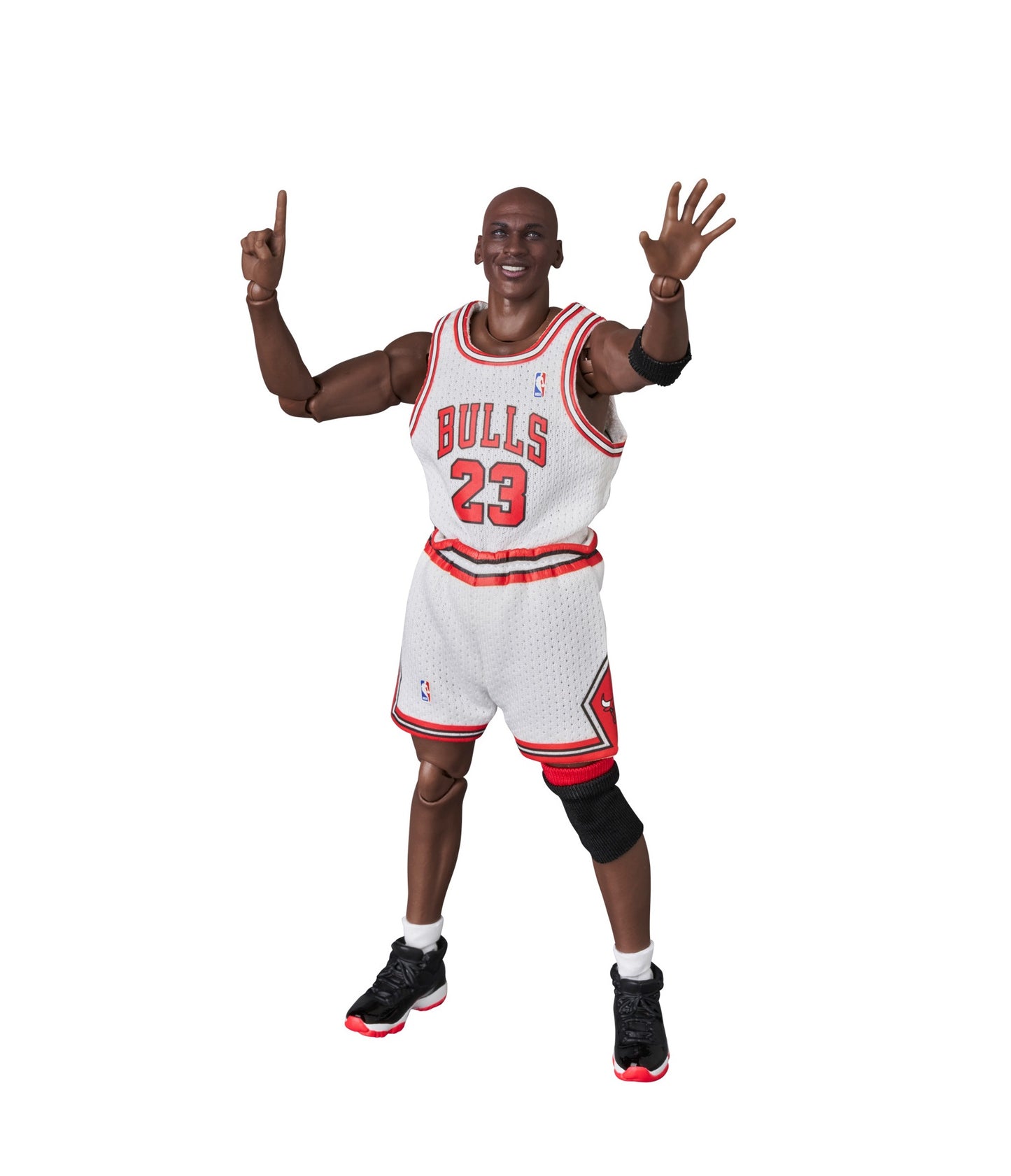 PRE ORDER – MAFEX MICHAEL JORDAN ( CHICAGO BULLS HOME )