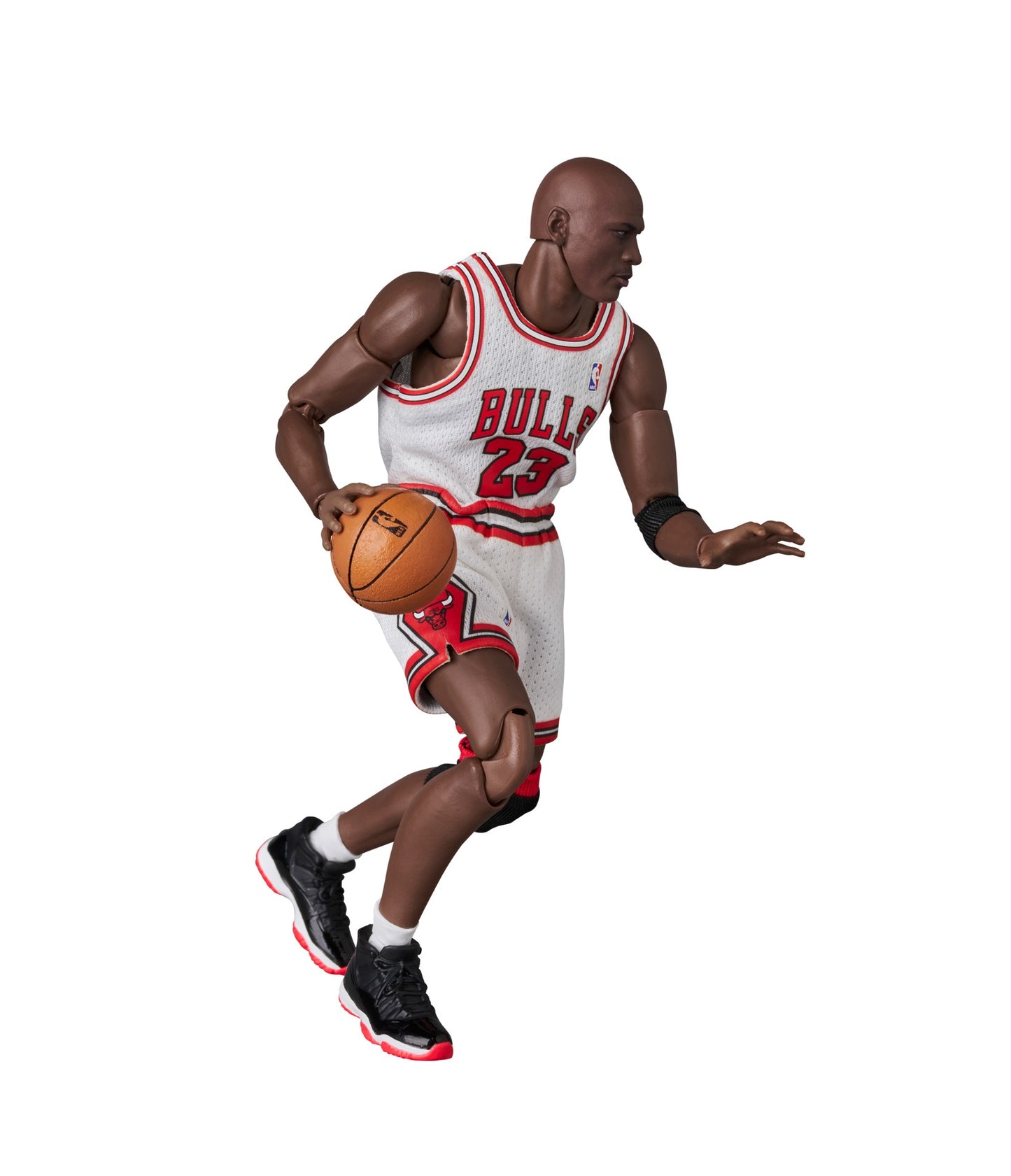 PRE ORDER – MAFEX MICHAEL JORDAN ( CHICAGO BULLS HOME )