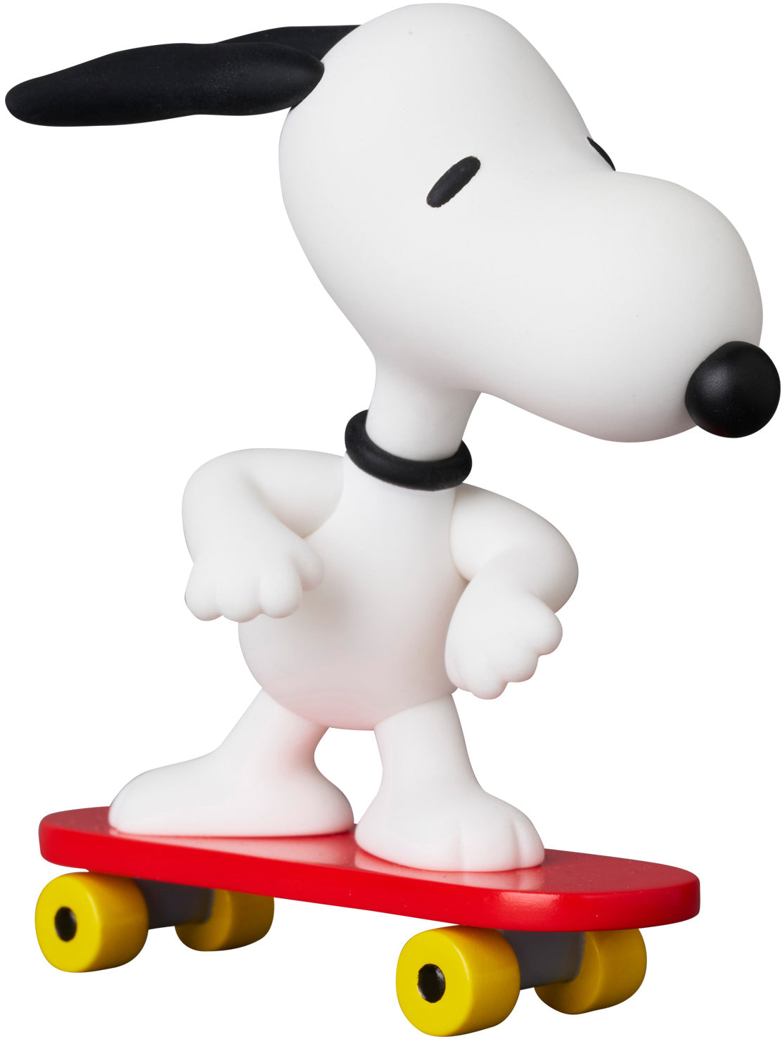 PRE ORDER – UDF PEANUTS SERIES 17 : SKATEBOARD SNOOPY