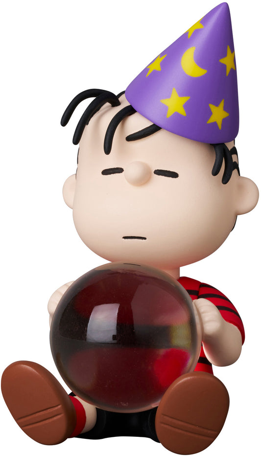 PRE ORDER – UDF PEANUTS SERIES 17 : LINUS & CRYSTAL BALL